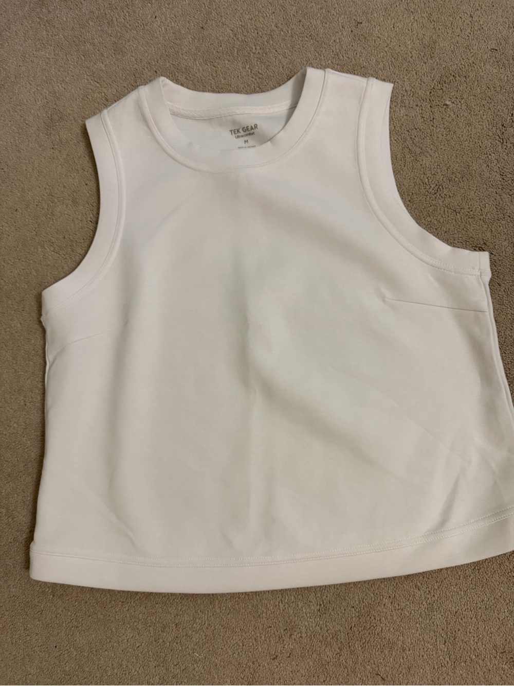 Tek Gear White Women’s Tank Top Sleeveless Crew Neck